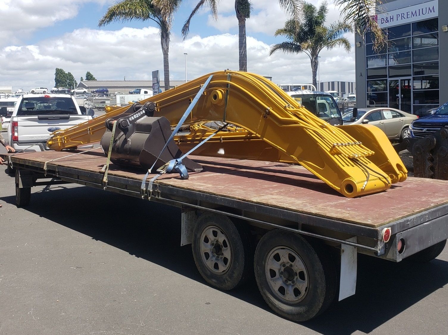Custom build 13m longreach front end suit Cat 313FL, with auxillary hydraulic lines
